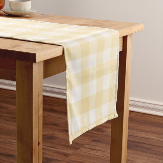 Sonnengelbes Gingham-Karo-Gingham Kurzer Tischläufer (Beispiel)