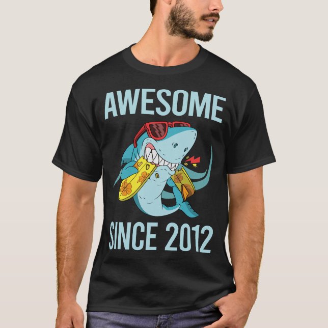 Sonnenhai - Phantastisch seit 2012 T-Shirt (Vorderseite)