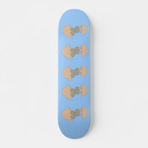 Sonnenhetze aus eisweitem Skateboard