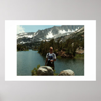 Sonnenhund in der Nähe der Holzlinie Poster