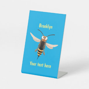 Sonnenlich wütende Hornet Wespe Cartoon Illustrati Sockelschild