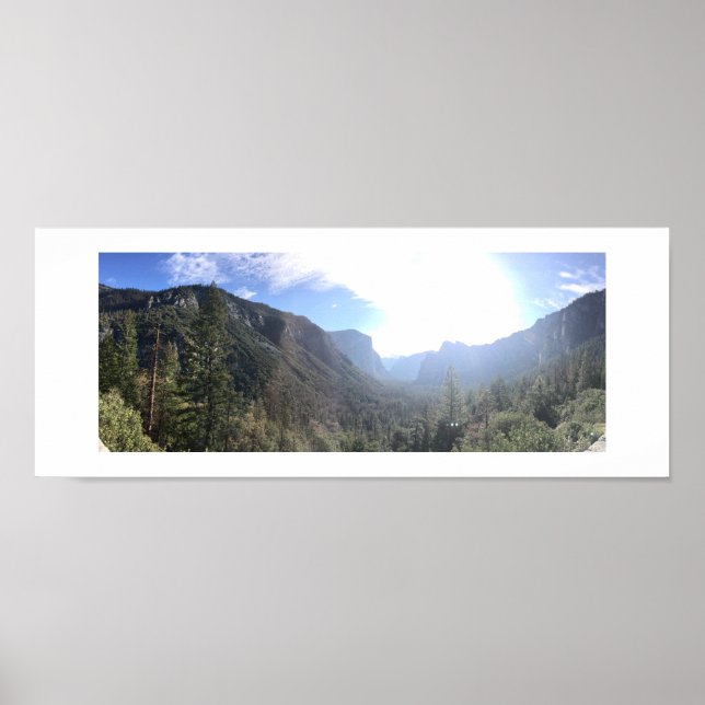 Sonnenlicht im Tal Panoramafarbenfotografie Poster (Vorne)