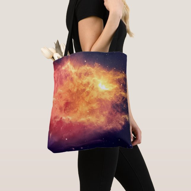 Sonnens Feuer Durch Das Universum (Von Nahem)