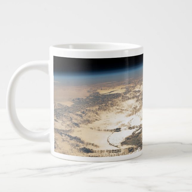 Sonnenschein abseits des Atlantiks Jumbo-Tasse (Links)