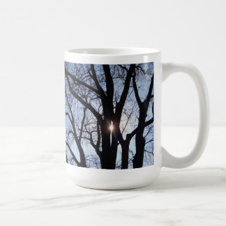 Sonnenschein durch Baum-Tasse Tasse