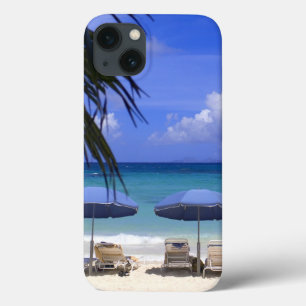 Sonnenschirme am Strand, St. Maarten, Karibik iPhone 13 Hülle