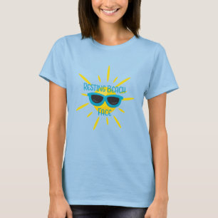 Sonnenschirme und Sonnenbrillen für den Strand T-Shirt