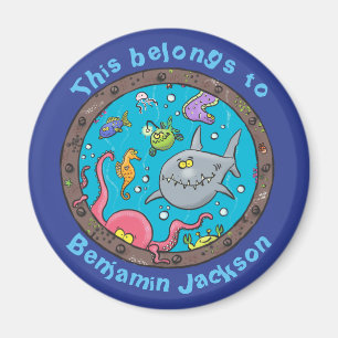 Sonnenseebewohner im Cartoon des Schiffswracks Magnet