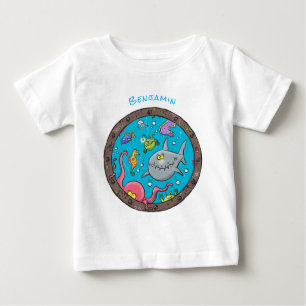 Sonnenseebewohner unter Wasser zeichnend Cartoon Baby T-shirt