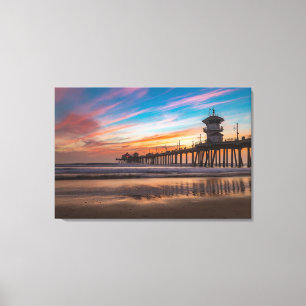 Sonnenuntergang am Huntington Beach Pier in Kalifo Leinwanddruck