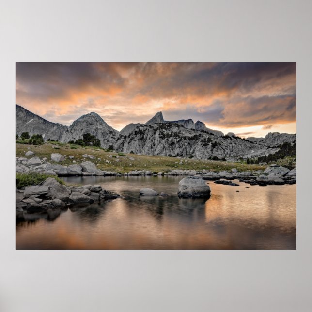 Sonnenuntergang am Pyramid Lake Poster (Vorne)