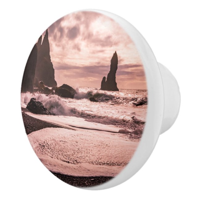 Sonnenuntergang am schwarzen Sandstrand Reynisfjar Keramikknauf (Rechts)