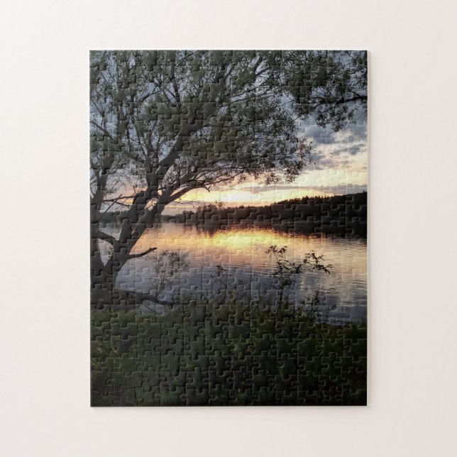 Sonnenuntergang am See mit Baum Puzzle (Vertikal)