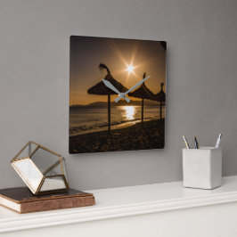 Sonnenuntergang am Strand, Mallorca, Spanien Quadratische Wanduhr