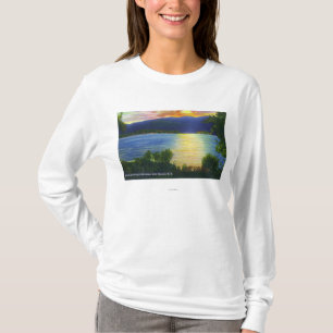 Sonnenuntergang-Ansicht des Aussicht-Berges T-Shirt