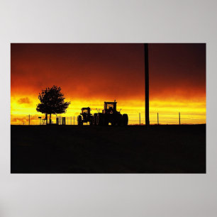 Sonnenuntergang auf dem Bauernhof Poster