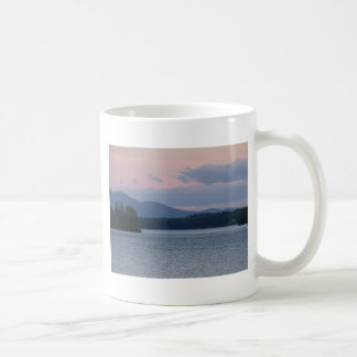 Sonnenuntergang auf dem See 2 Kaffeetasse