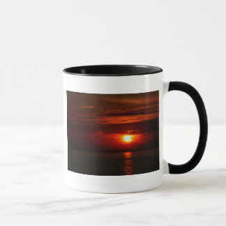 Sonnenuntergang auf dem See Tasse