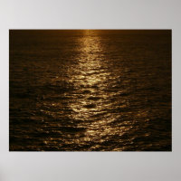 Sonnenuntergang auf dem Wasser Abstrakte Ozeanfoto