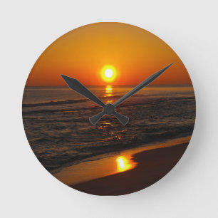 Sonnenuntergang auf der Strand-Fotografie Runde Wanduhr