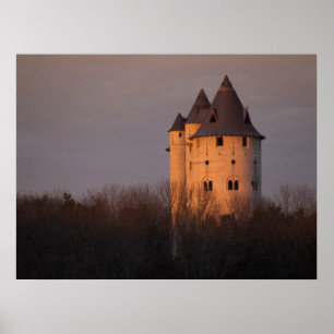 Sonnenuntergang auf Schloss Gwynn Poster