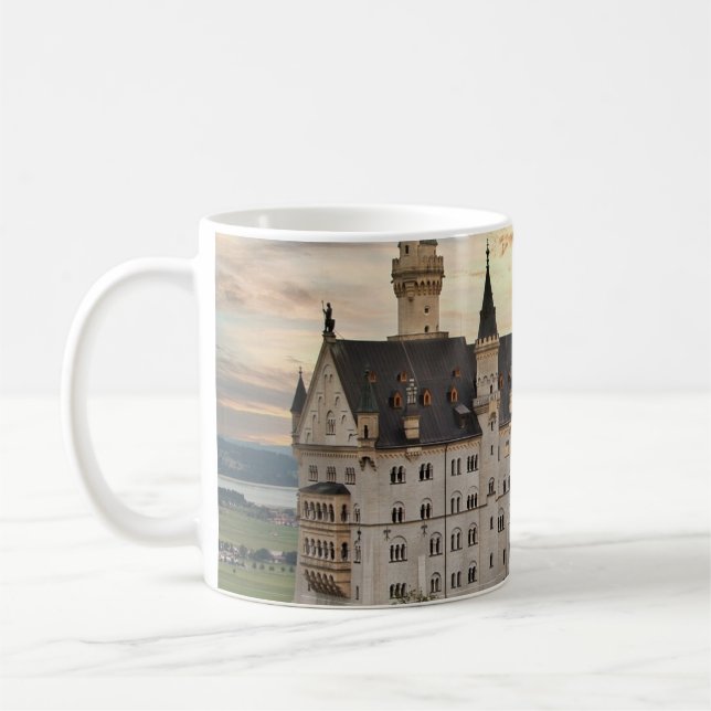Sonnenuntergang auf Schloss Neuschwanstein, Deutsc Kaffeetasse (Links)