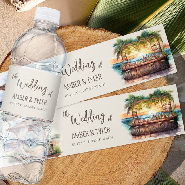 Sonnenuntergang Beach Hochzeit Personalisiert Wasserflaschenetikett (Wedding water bottle labels from the Sunset Beach Wedding Collection by Darling & May)
