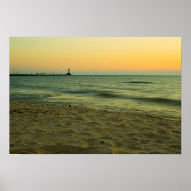 Sonnenuntergang bei Ludington Light Poster (Vorne)