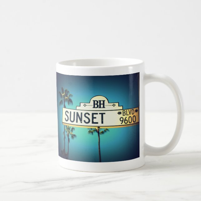 Sonnenuntergang-Boulevard. Tasse (Rechts)