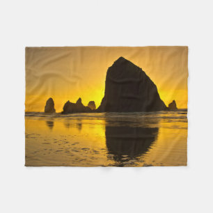 Sonnenuntergang, Cannon Beach, Oregon, USA Fleecedecke