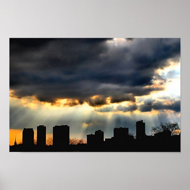 Sonnenuntergang durch den Sturm Poster (Vorne)