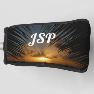 Sonnenuntergang durch die tropische Küste der Palm Golf Headcover