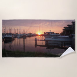 Sonnenuntergang Hafen mit Boats Beach Handtuch
