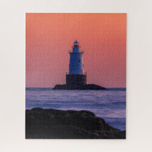 Sonnenuntergang im Leuchtturm Sakonnet auf Rhode I Puzzle