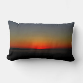 Sonnenuntergang im Wasser Lendenkissen