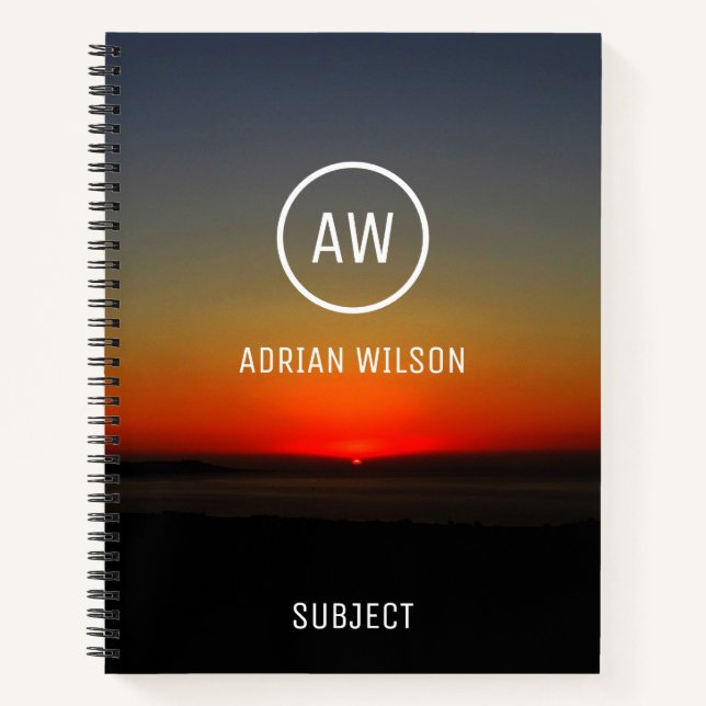 Sonnenuntergang im Wasser Mit Monogramm Notizbuch (Vorderseite)