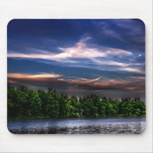 Sonnenuntergang in dem See Mousepad