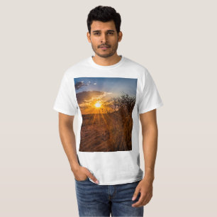 Sonnenuntergang in der Kalahari-Wüste, Namibia T-Shirt