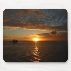 Sonnenuntergang in der tropischen Seenlandschaft S Mousepad