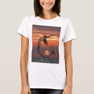 Sonnenuntergang-Tanz-Meerjungfrau-Kunst T-Shirt