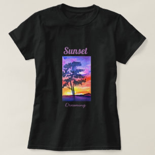 Sonnenuntergang Traumlandschaft Aquarellkunst T-Shirt
