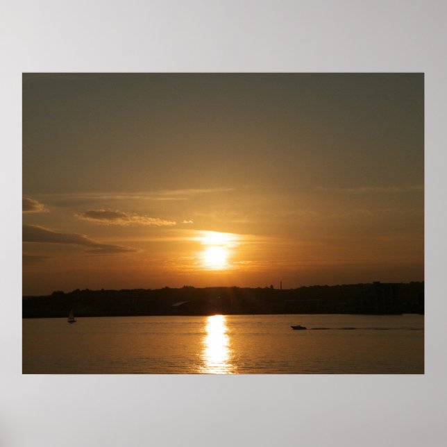 Sonnenuntergang über Cardiff Bay Poster (Vorne)