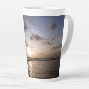 Sonnenuntergang über dem Arabischen Meer Milchtasse