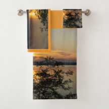 Sonnenuntergang über dem Balaton, Ungarn.