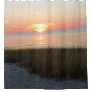 Sonnenuntergang über dem Cape Cod Buzzards Hafen Duschvorhang