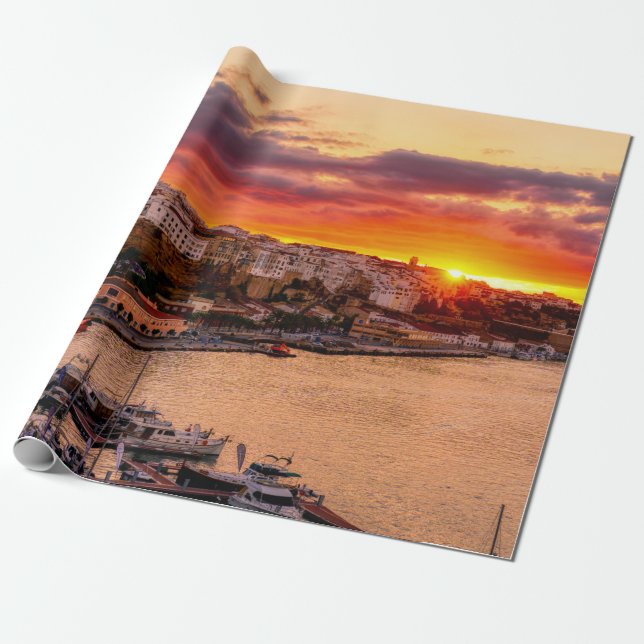 Sonnenuntergang über dem Hafen von Mahon - Menorca Geschenkpapier (Ungerollt)