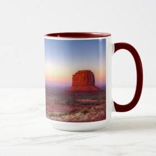 Sonnenuntergang über dem Monumental Arizona Tasse