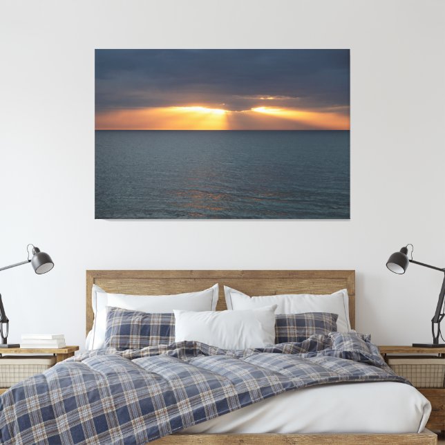 Sonnenuntergang über dem Ozean durch die Wolken Leinwanddruck (Insitu (Schlafzimmer))