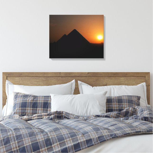 Sonnenuntergang über der großen Pyramide - Leinwan Leinwanddruck (Insitu (Schlafzimmer))