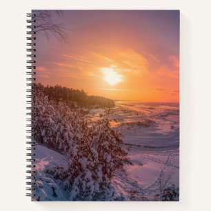 Sonnenuntergang über der Schneeküste Notizbuch